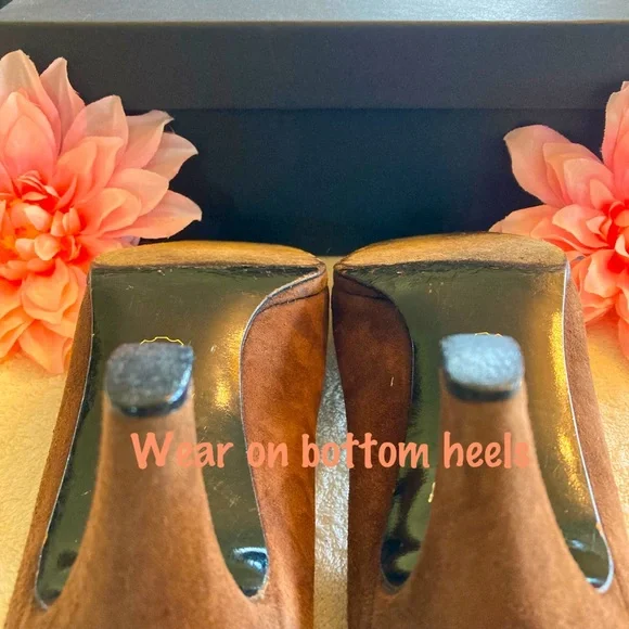 Vintage ESCADA Brown Suede Heels - Picture 9 of 16